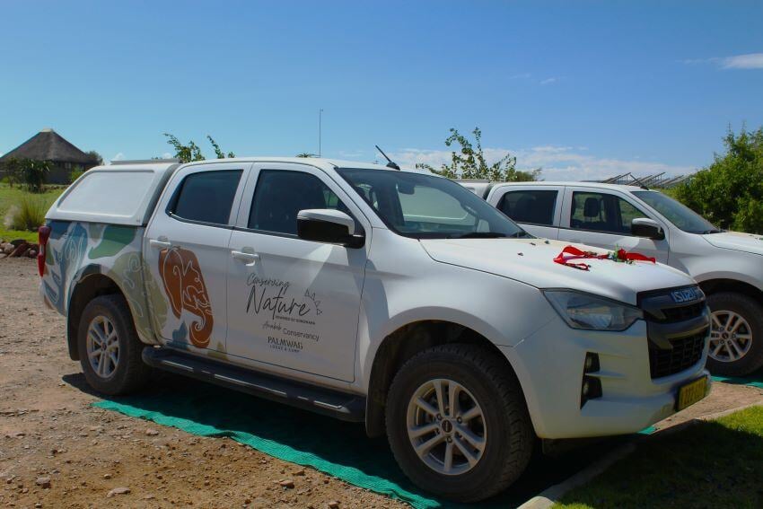 White vehicle donated to Anabeb Conservancy. 