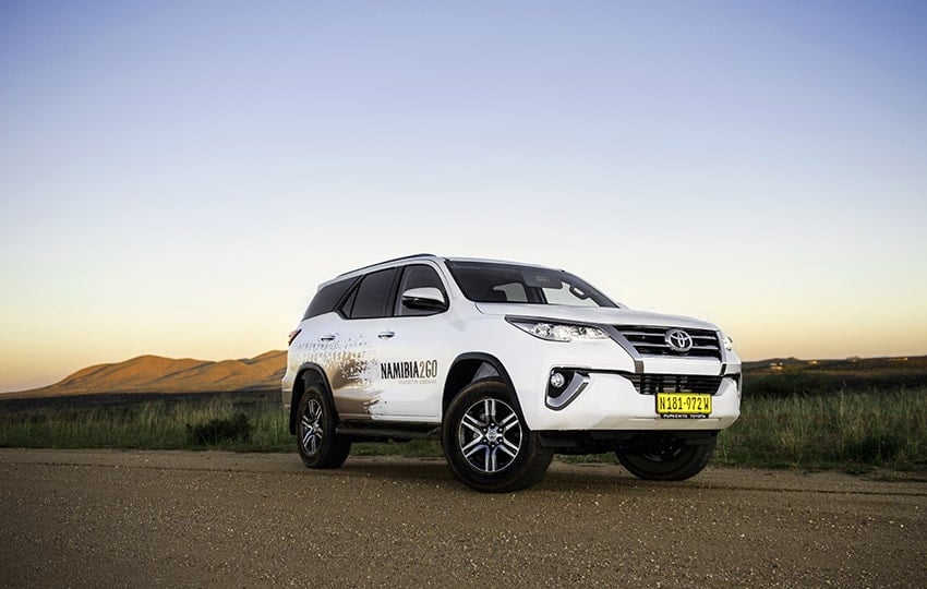 Toyota Fortuner (10)
